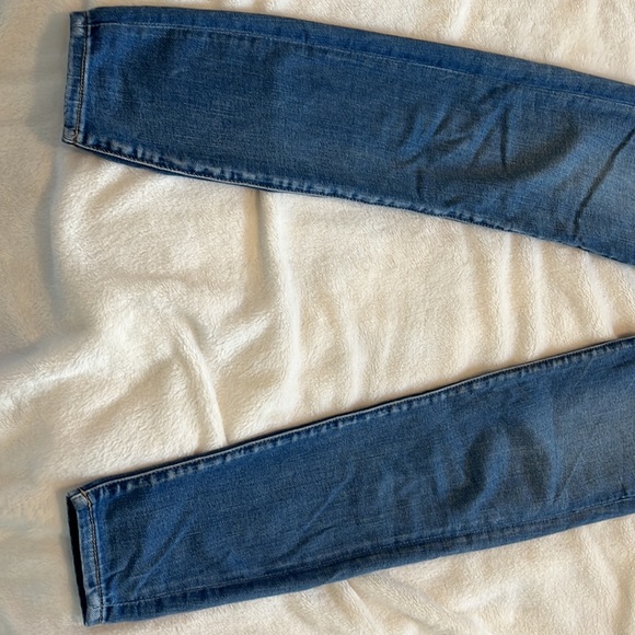 American Eagle Next Level Stretch Super High Rise Jegging - Picture 2 of 4